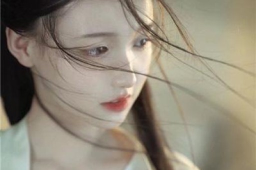 “京圈恶少”王烁：睡遍娱乐圈女星殴打继母王艳枪指刘涛老公