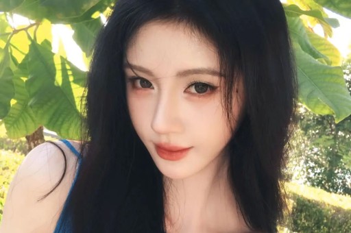 直播惊魂时刻！司晓迪意外翻车直播画面爆红！
