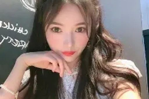 宋茜电影节高清直拍腋窝细节大揭秘大骨架女星的隐痛真实呈现