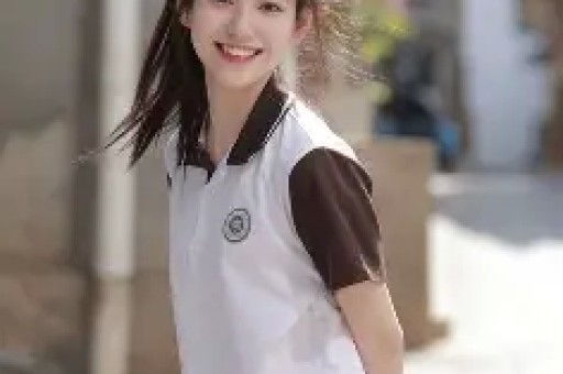 51岁无妻无子、黑料不断何炅人气下滑地位依旧牢不可破
